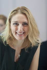 Наринэ Абгарян Наринэ Абгарян