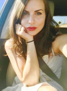 Л. Дж. Шэн Л. Дж. Шэн