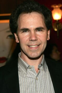 Артур Голден Артур Голден