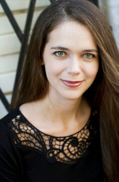 Дженнифер Линн Барнс Дженнифер Линн Барнс