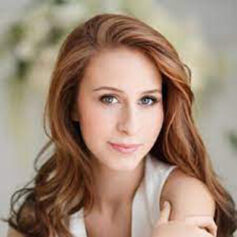 Карина Илларионова Карина Илларионова