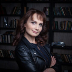 Мила Бачурова Мила Бачурова