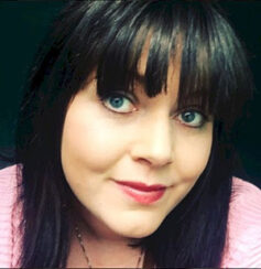 Хлоя Уолш Хлоя Уолш